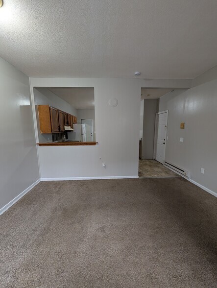 Building Photo - 212-216 Lyman St