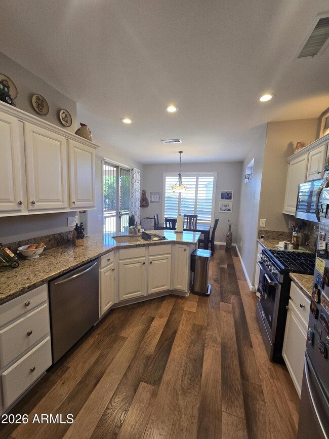 Building Photo - 16138 W Eagle Ridge Dr