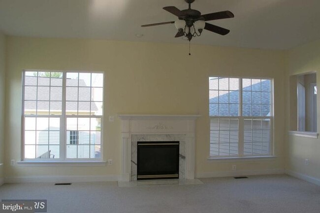 Building Photo - 12338 Cherry Branch Dr