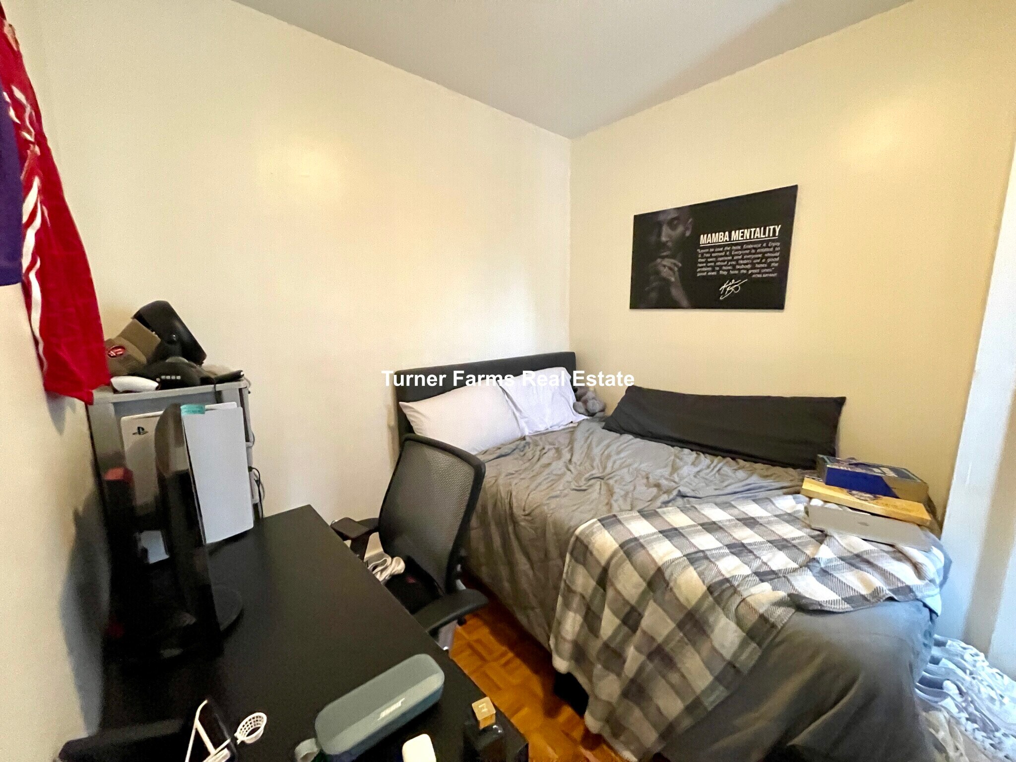 Building Photo - 1576 Tremont St