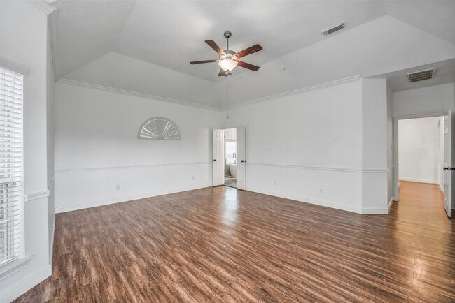 Building Photo - 16810 Noble Pass Ln