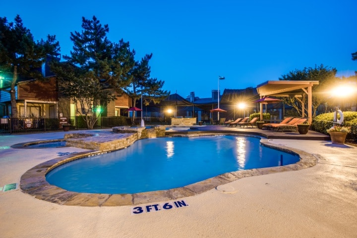 Cool off your summer evenings here at a Vineyards pool - BX5