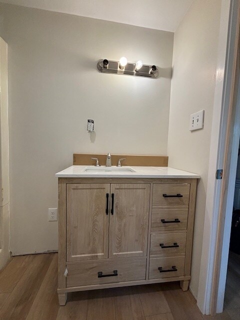 Bathroom - 6504 Annie Akers Rd