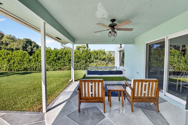 Building Photo - 6701 Hillside Ln