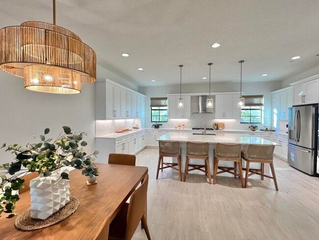 Building Photo - 5252 Beckman Ter