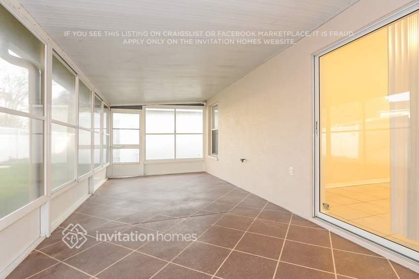 Building Photo - 507 Somerstone Dr
