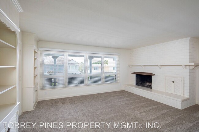 Building Photo - 7836-7850 El Paseo Grande