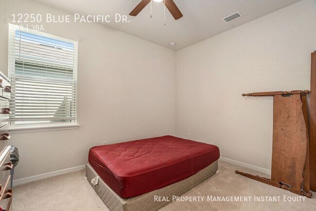 Building Photo - 12250 Blue Pacific Dr