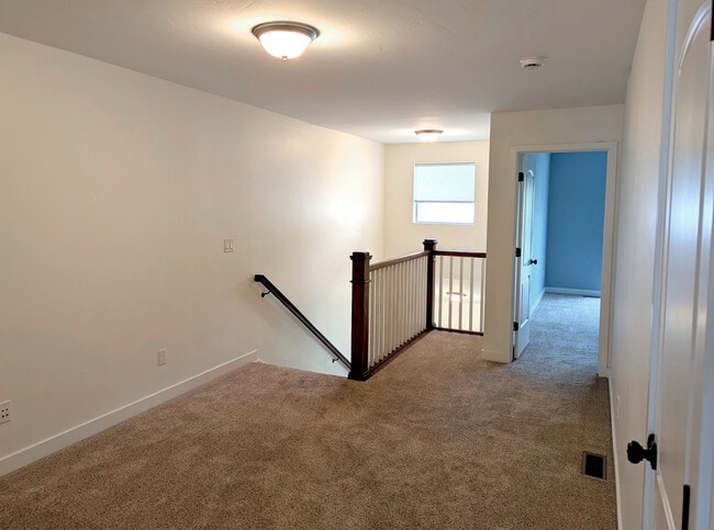 Building Photo - 7514 Lucca Ct