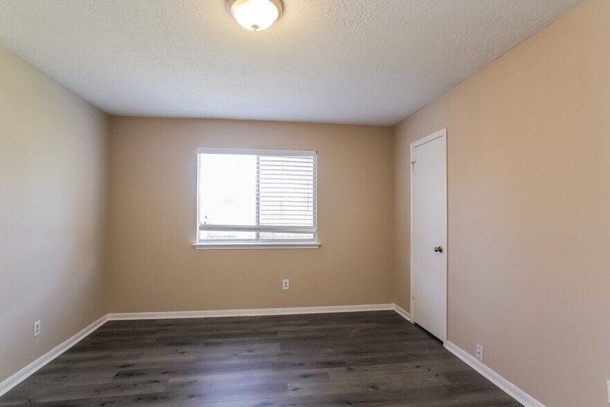 Building Photo - 19919 Big Timber Dr