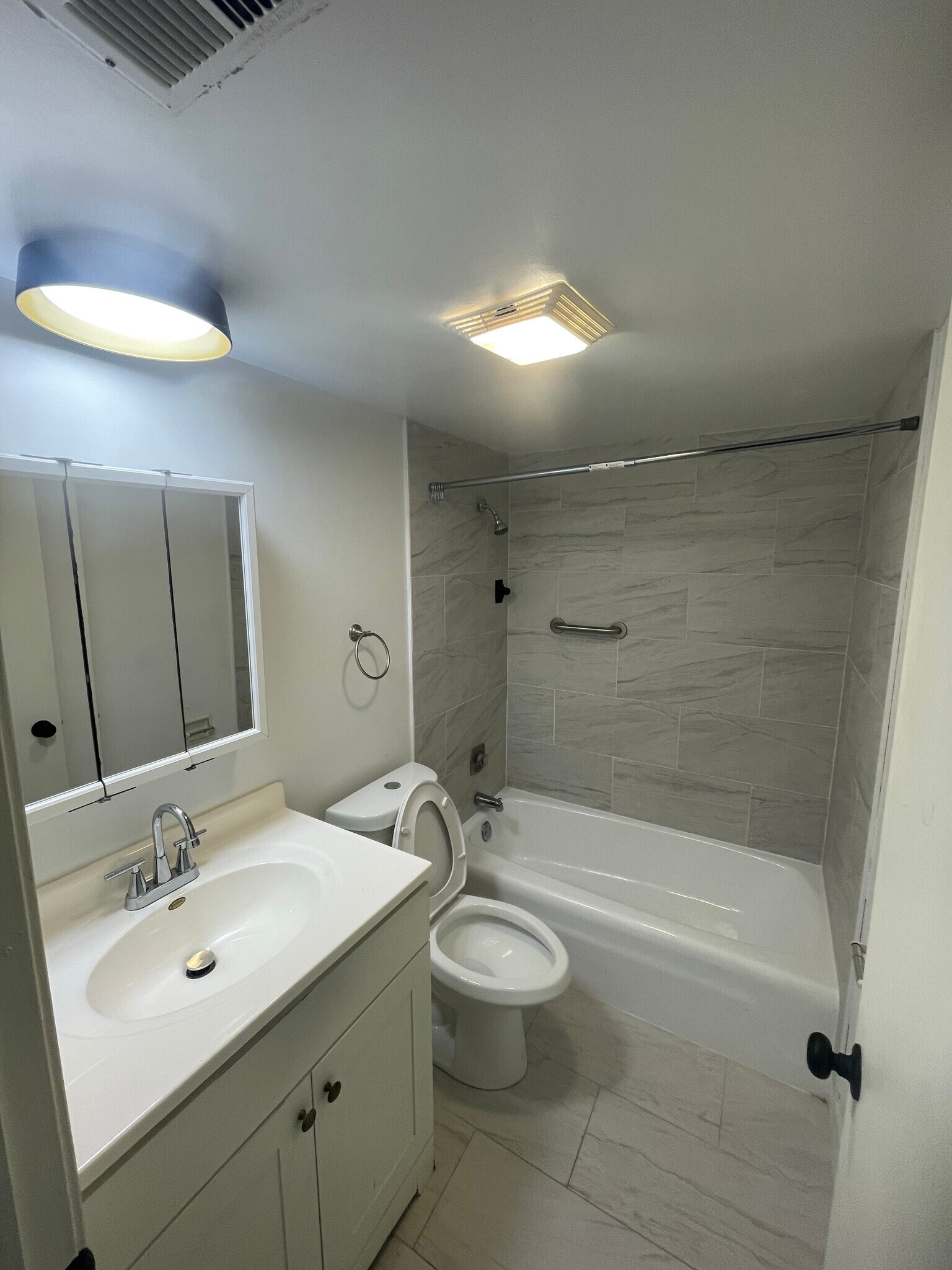 Bathroom - 1705 W Mansard Ln