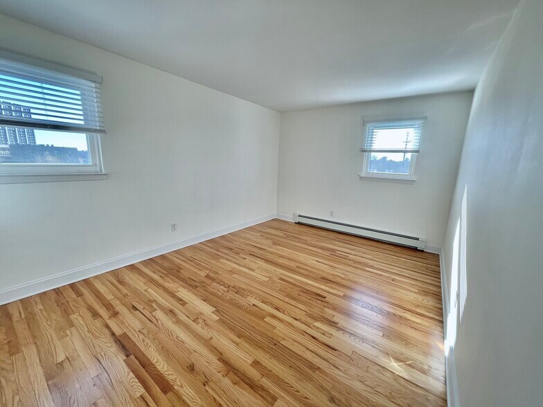 Building Photo - 234 Wheeler St