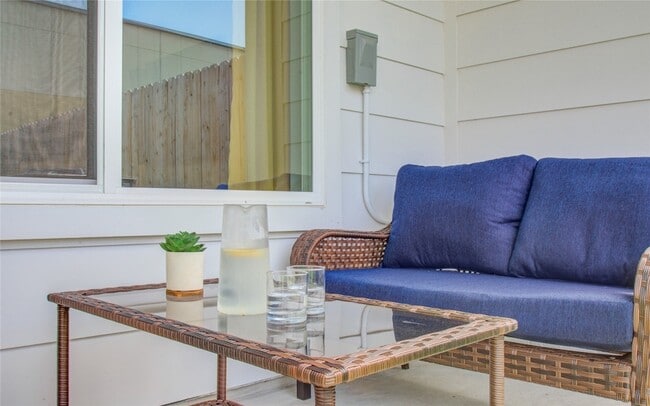 Building Photo - 4914 Noble St