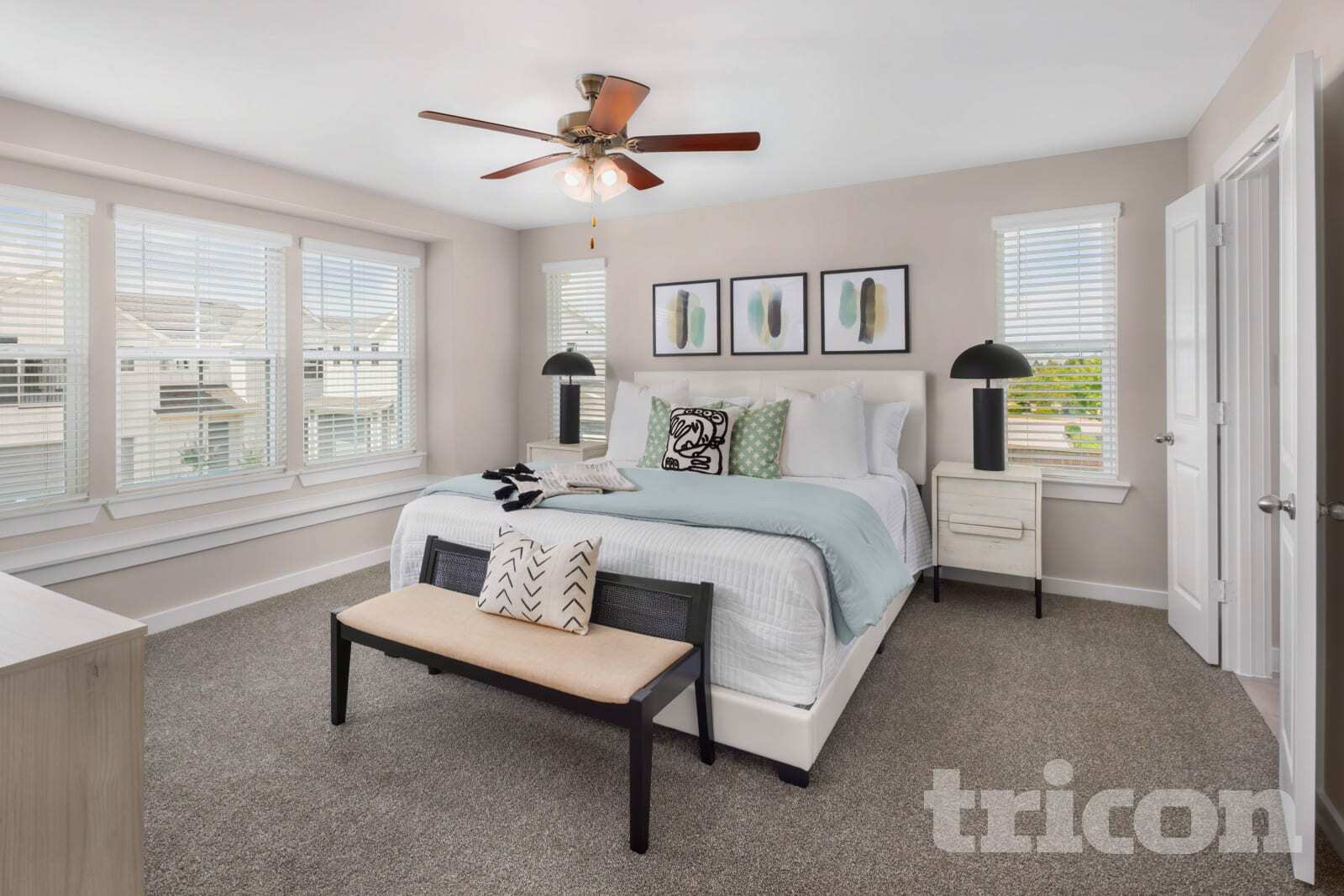 Building Photo - 727 Lacewing Dr