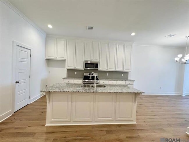 Building Photo - Brand new 3 bedroom, 2 bath town home!$500 off first month with 30 day move in**