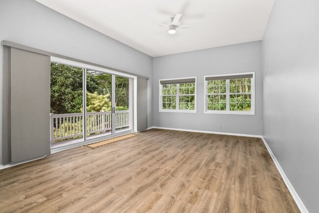 Building Photo - 4 Bedroom 3 Bath Home in Waioli Gardens