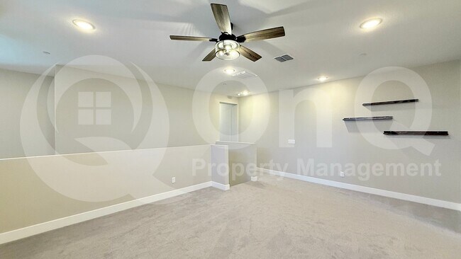 Building Photo - 1906 N 140th Dr