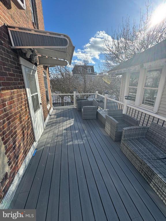 Building Photo - 400 N Massachusetts Ave