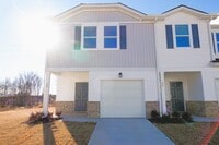 Building Photo - 2 Rockshire Trl