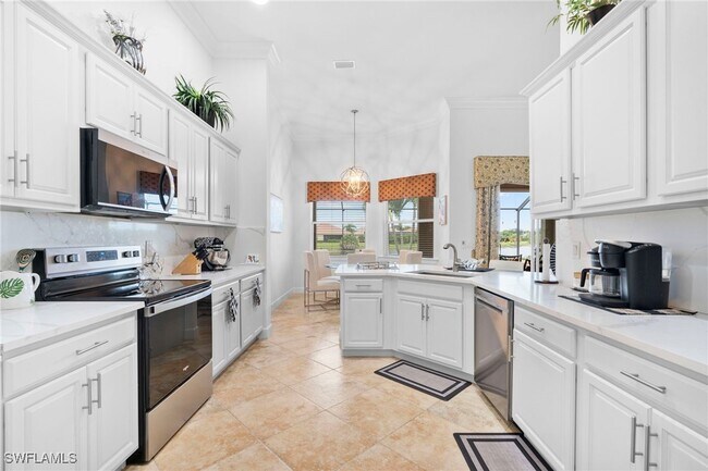 Building Photo - 8095 Piedmont Dr