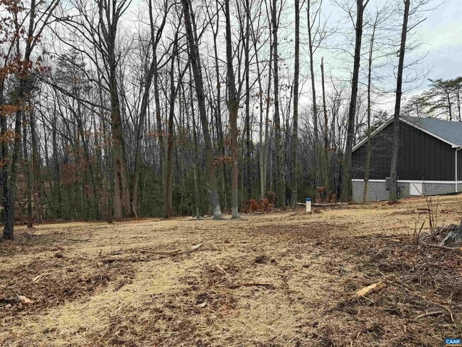 Building Photo - 487 Montreal Ln