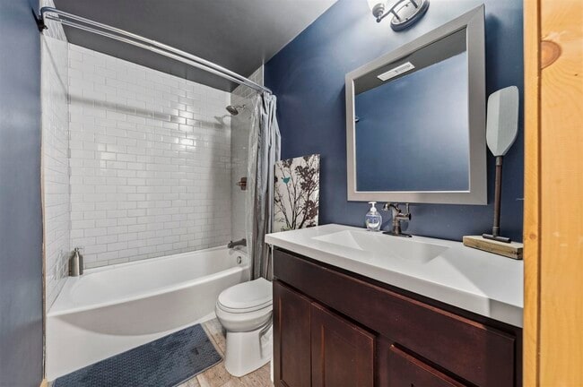 Building Photo - 10730 Barren River Rd