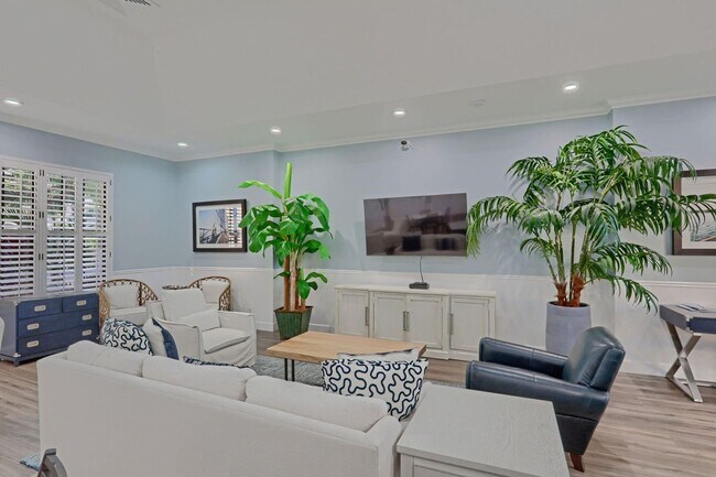 Building Photo - 2320 Treasure Isle Dr