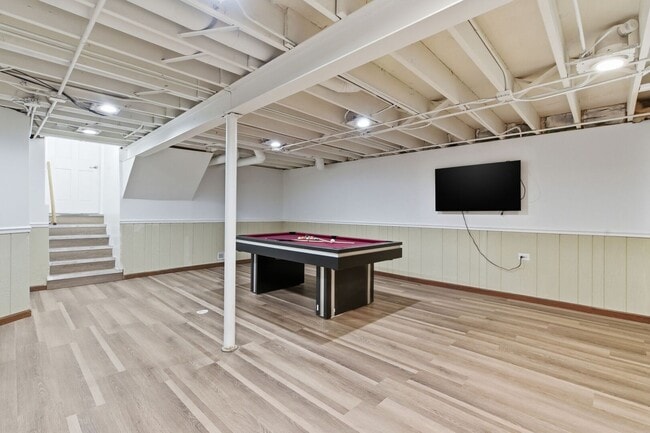 Building Photo - 14433 Mallard Dr