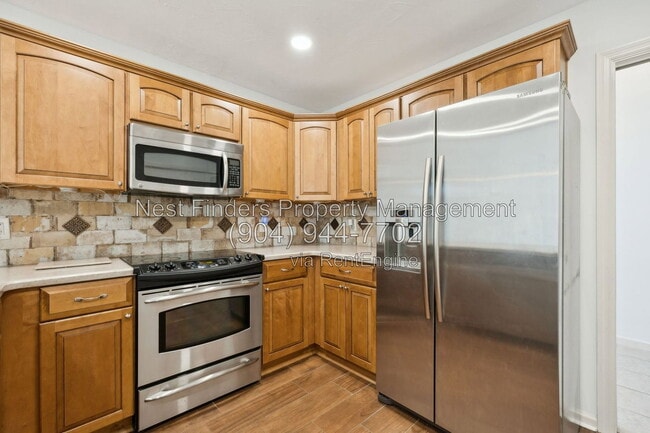Building Photo - 4063 Mizner Ct