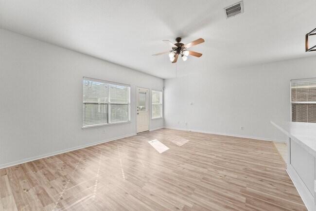 Building Photo - 18211 Fairview Valley Ct