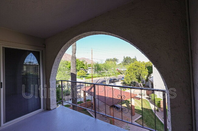 Building Photo - 4727 E Lafayette Blvd