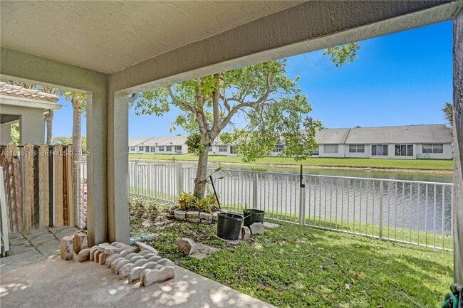 Building Photo - 5967 Glasgow Way