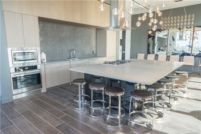 Building Photo - 1Bd/1Ba Seattle Condo