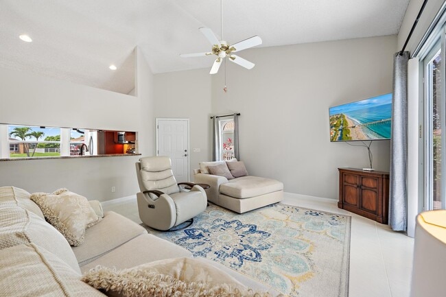 Building Photo - 9178 Beverly Ct