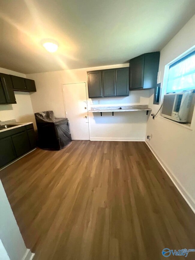 Building Photo - 2214 Evans Ave NW