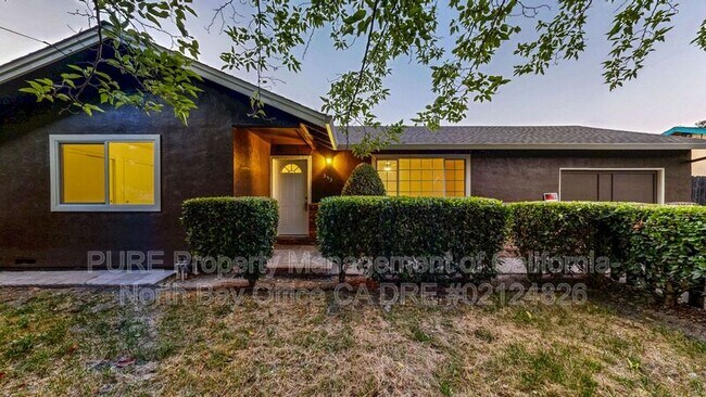 Primary Photo - 353 E Robles Ave