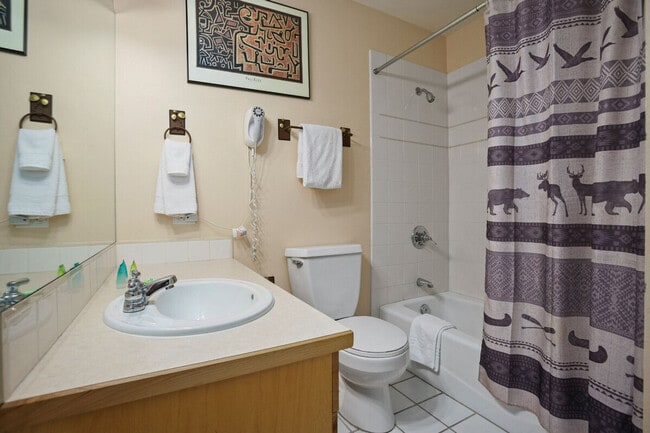 Building Photo - 2755 Waterstone Ln