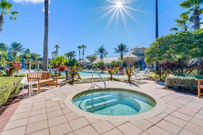 Building Photo - 8304 Portofino Dr