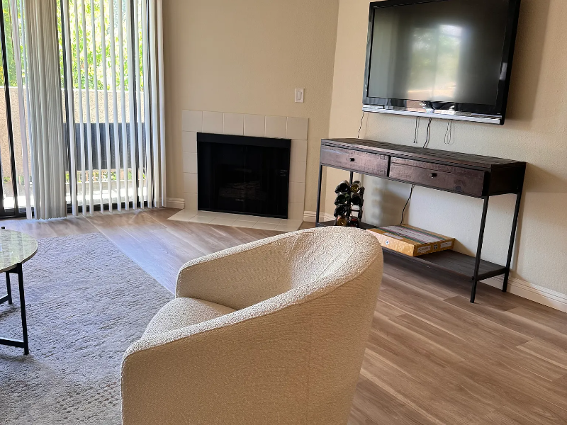 Building Photo - 2425 Purdue Ave