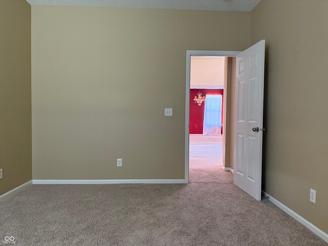 Building Photo - 1055 Woodfield Ct