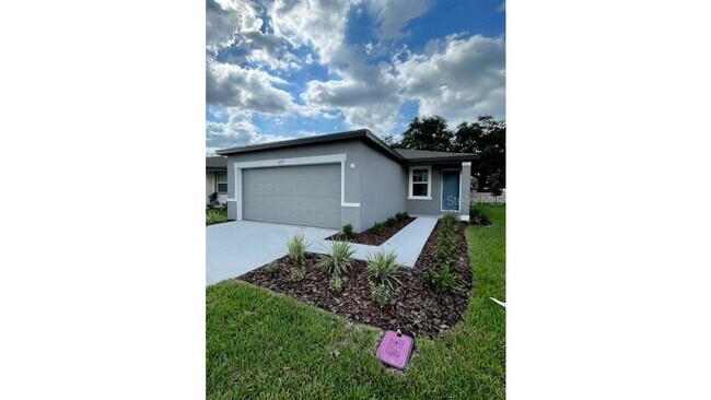 Building Photo - 15525 Palmira Ave