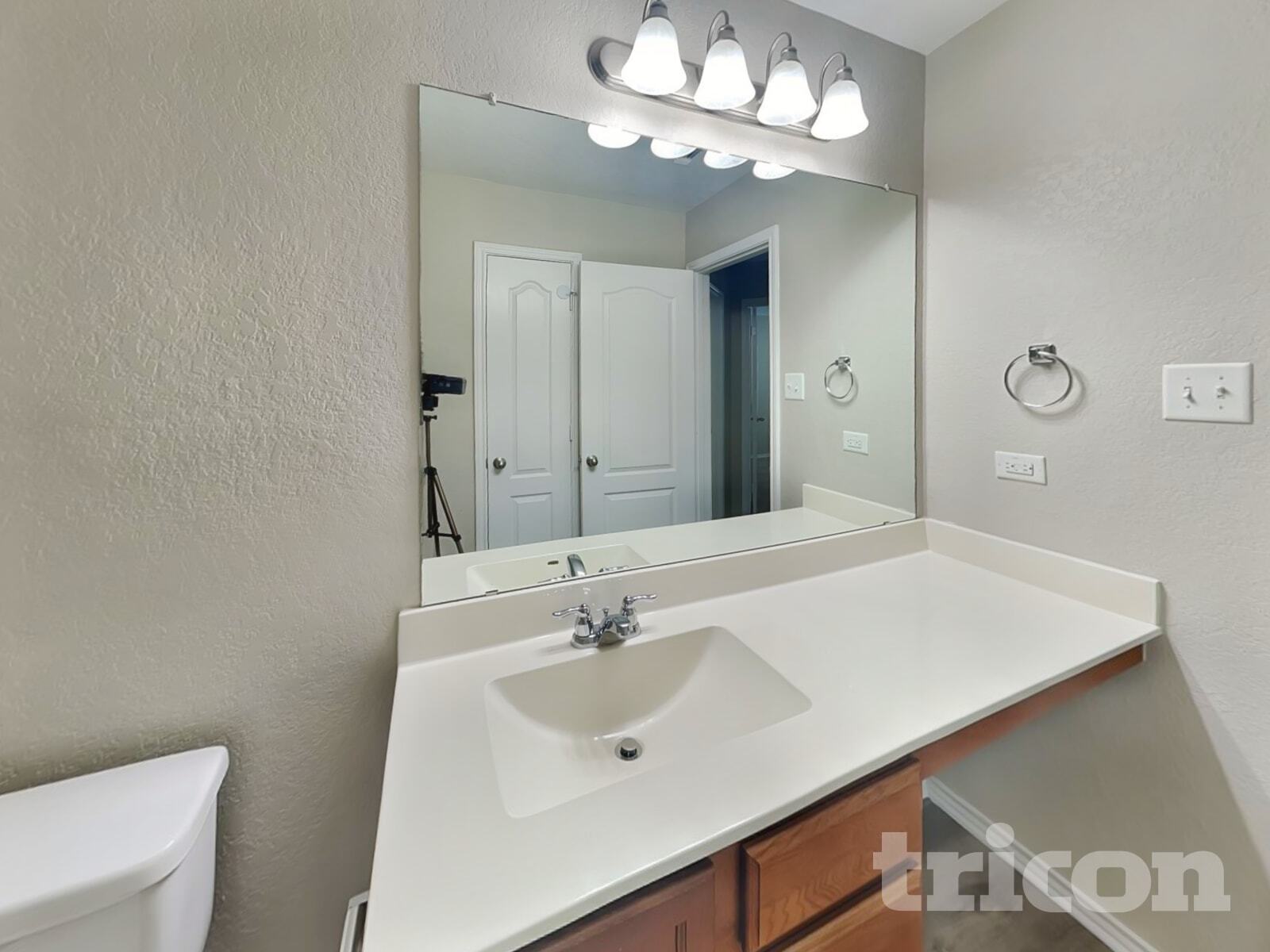Building Photo - 2028 Brandywine Dr