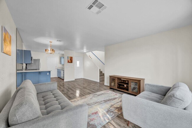 Building Photo - 3538 Casa Real Way