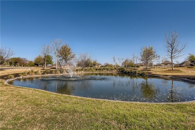 Building Photo - 466 Anfield Cir