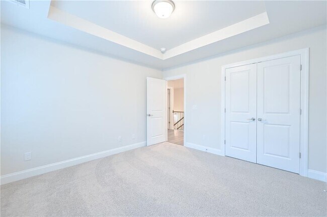 Building Photo - 1356 Live Oak Ln
