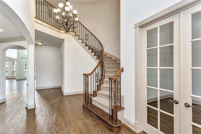 Building Photo - 1832 Canyon Ct