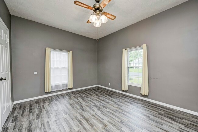 Building Photo - 3734 Forest Terrace