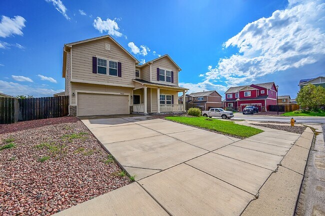 Building Photo - $2,395 - 3-Bed Home with Updated Features ...