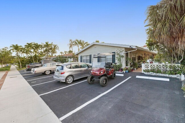 Primary Photo - 4649 Bougainvilla Dr