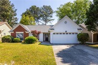 Building Photo - 2110 Racquet Club Cir NW